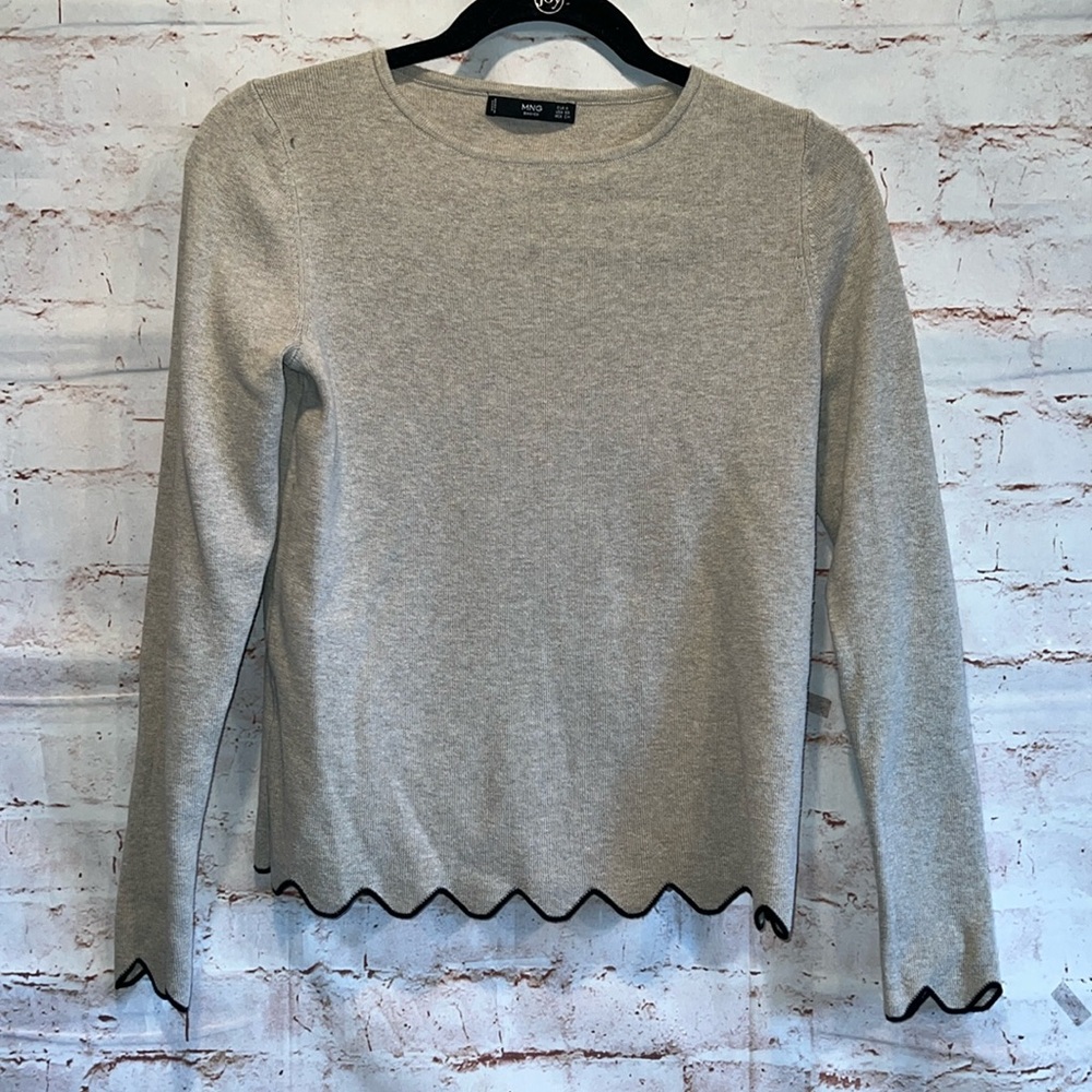 MNG Basics Shirt Womens XS Gray Black Lined Scalloped Hem Long Sleeve Crewneck
